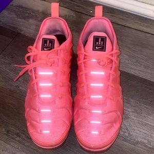 air vapor max plus
